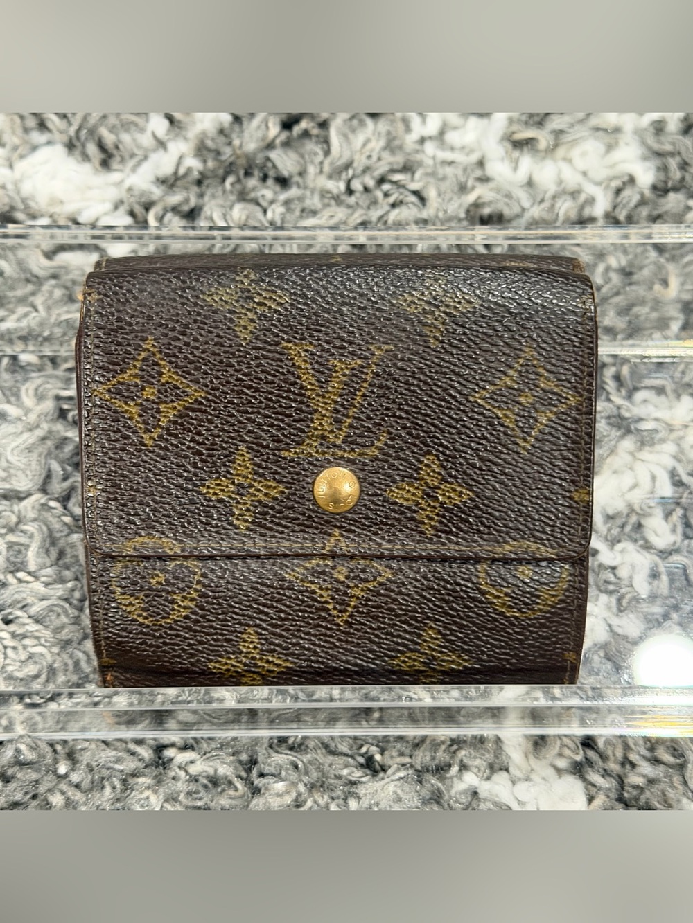 USEd Authentic Vintage Louis Vuitton Monogram Bi-fold Canvas Compact Wallet